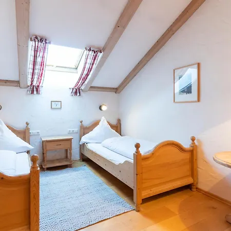 Apartment Haller